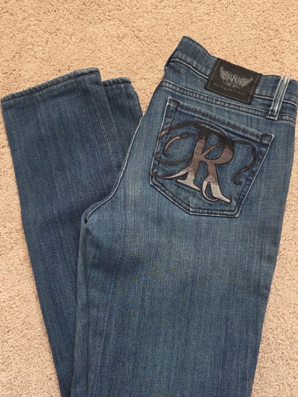 Rock & Republic Women's Blue Straight Leg Jeans with Embroidered R Pocket